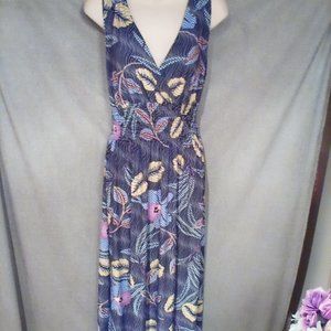 "BEAUTIFUL FLORAL BLUES PRINT MAXI DRESS!"